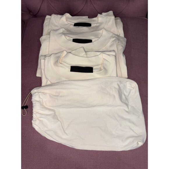 Fear of God ESSENTIALS 3-Pack Essential Tee in Shell Large New Mens Tshirts - Picture 10 of 14